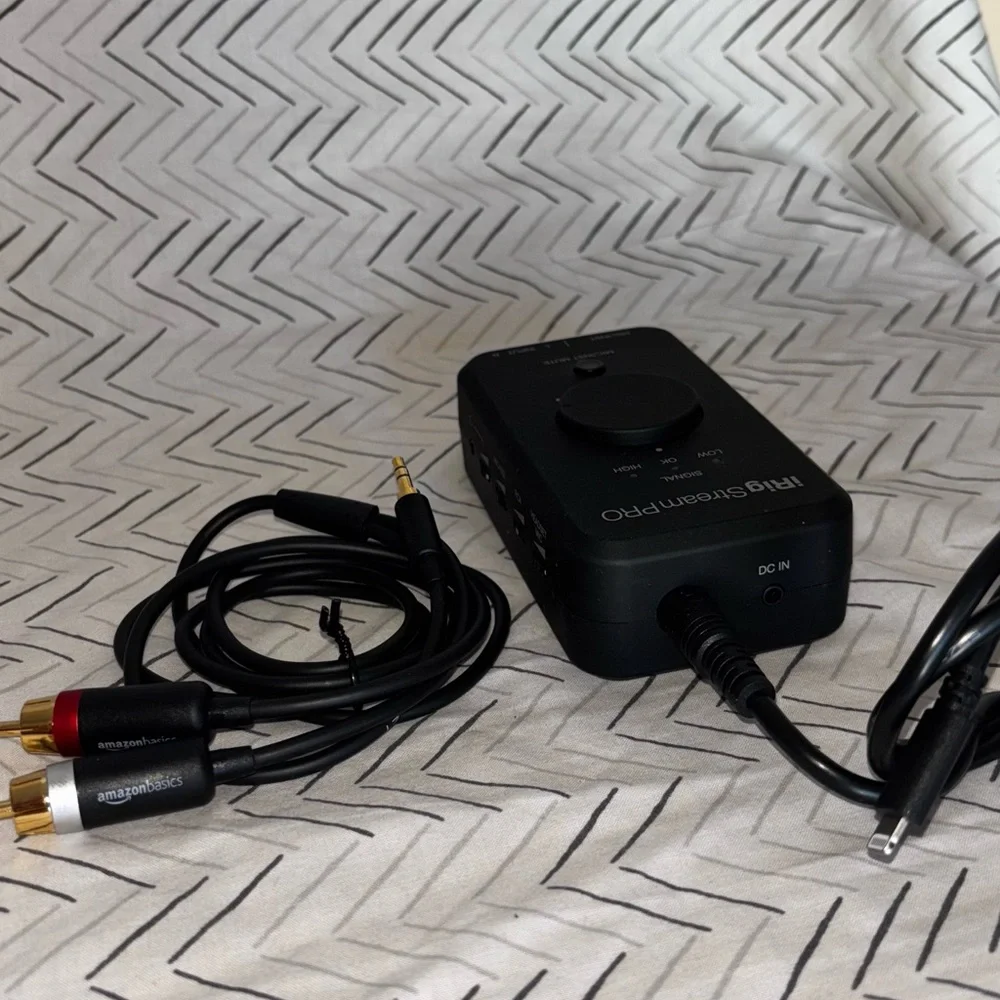 IK Multimedia iRig Stream Pro - Black - Picture 4 of 4